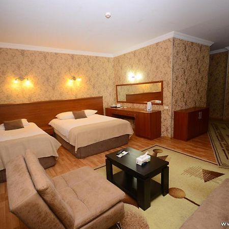Hotel Istanbul Batoumi Extérieur photo