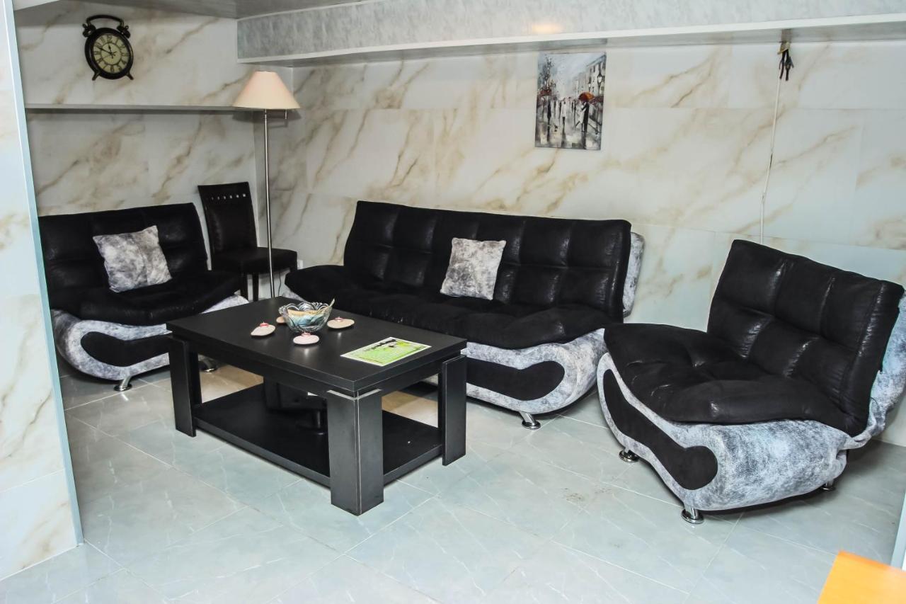 Hotel Istanbul Batoumi Extérieur photo