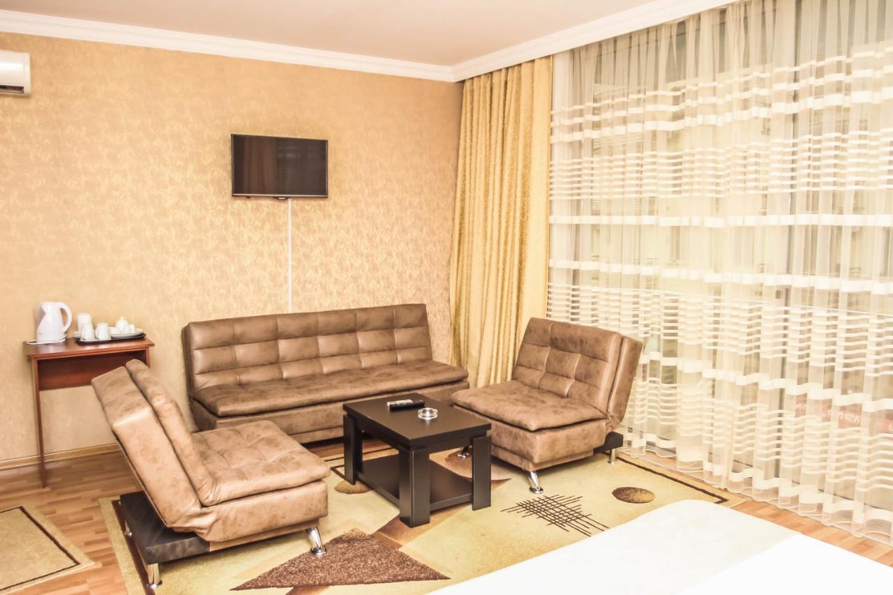 Hotel Istanbul Batoumi Extérieur photo