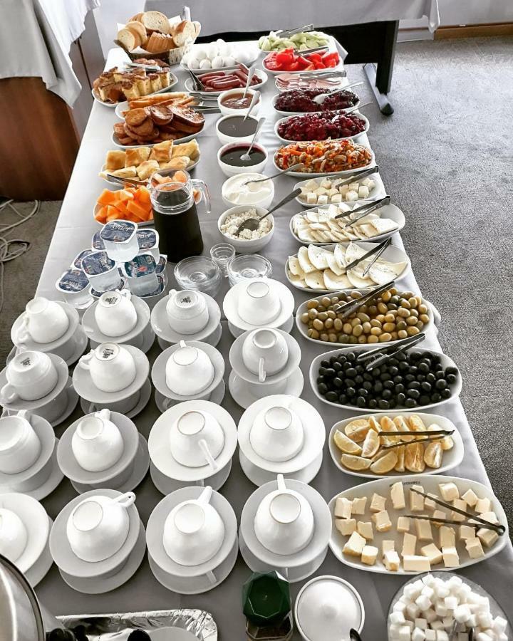 Hotel Istanbul Batoumi Extérieur photo